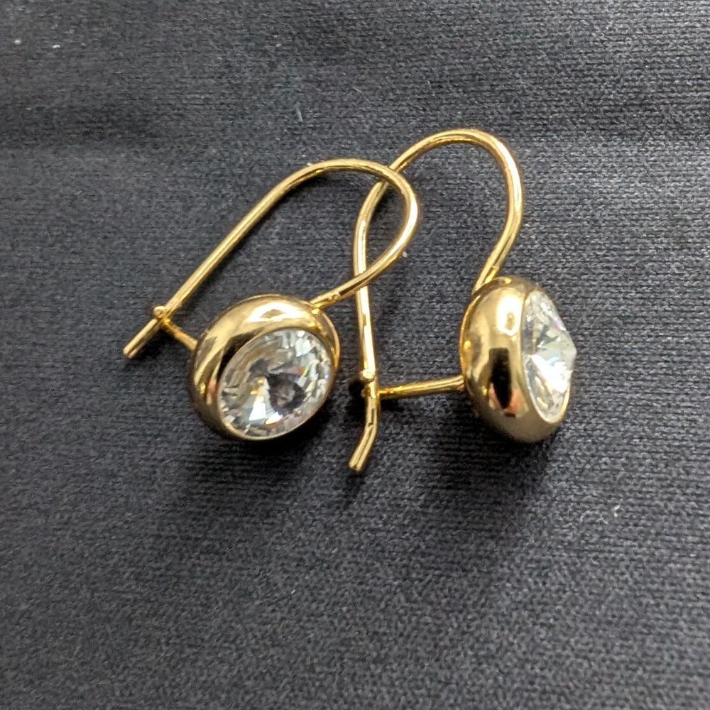 Elegant Costume Drop Earrings
